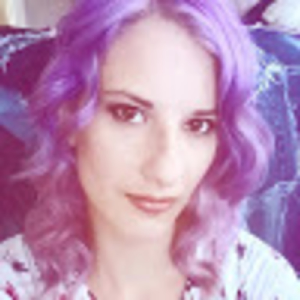 Meet your Posher, Kiss this!